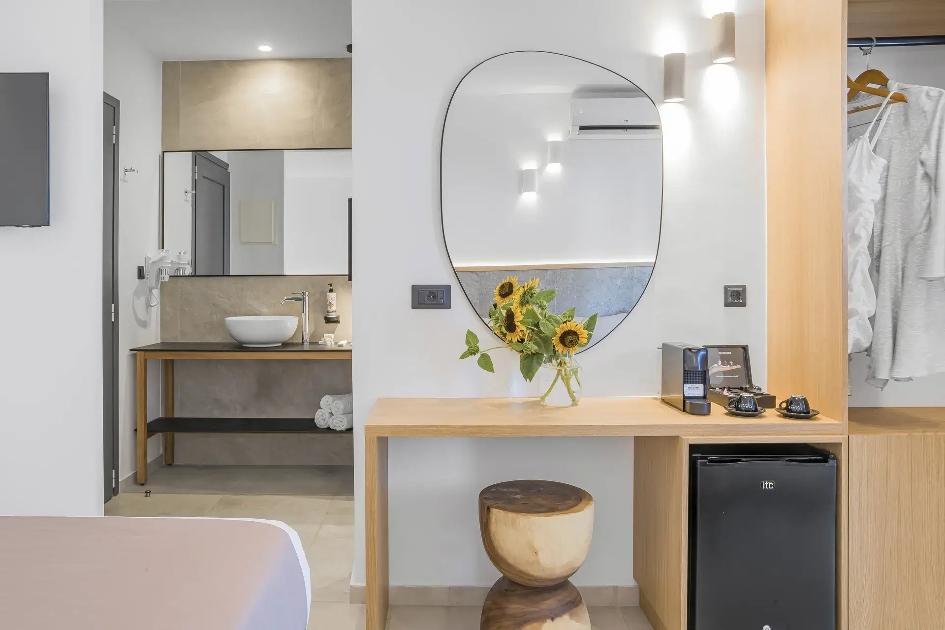 Elegant Superior Sea View